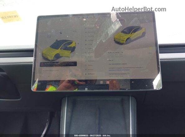 7SAYGDEE9TA399944 2026 TESLA MODEL Y Серый 