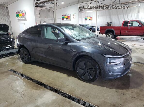7SAYGDEEXTF350271 2026 TESLA MODEL Gray Przód prawy