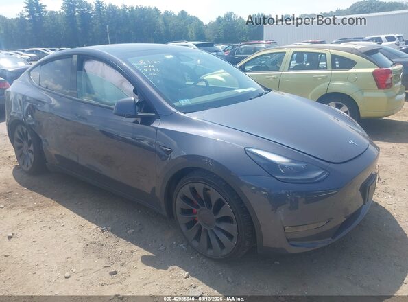 7SAYGDEF9PF614739 2023 TESLA MODEL Y Gray Przód prawy