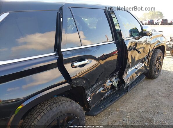 7SVAAABA9SX062686 2025 TOYOTA SEQUOIA Black Widok z przodu