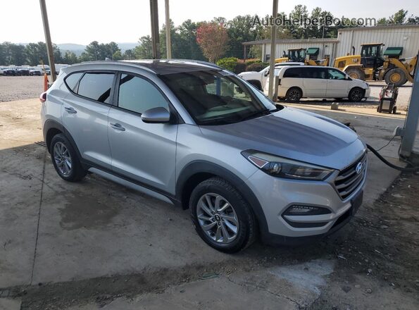 KM8J3CA44JU644122 2018 HYUNDAI TUCSON Silver Widok z przodu