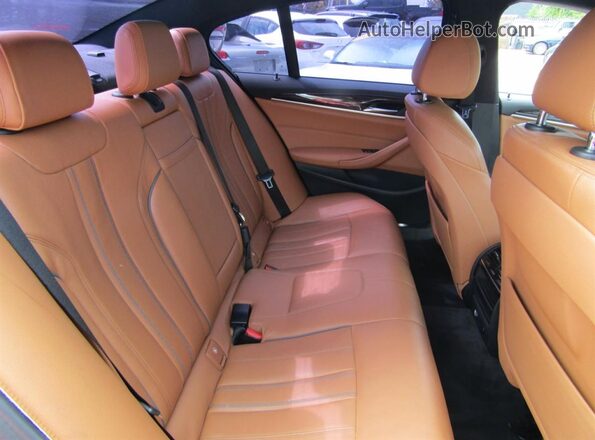 WBAJE5C55JWA968XX 2018 BMW OTHER Blue Vista trasera