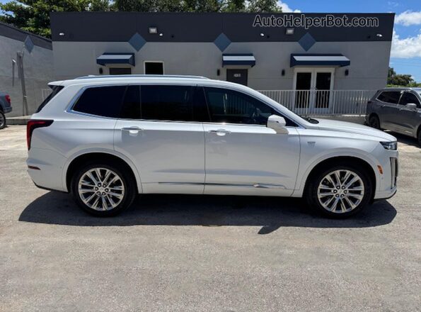 1GYKPCRS4MZ181724 2021 CADILLAC OTHER Белый Панорамный вид салона 360°