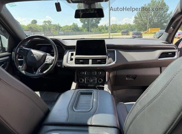 1GNSKEKD3NR218993 2022 CHEVROLET SUBURBAN Белый Вид щитка приборов