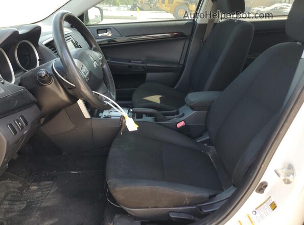 JA32U2FU0HU002644 2017 MITSUBISHI LANCER White წინა სალონის ხედი