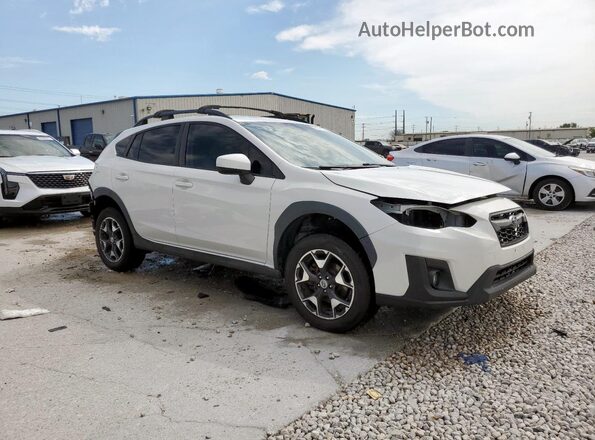 JF2GTADC1JH319301 2018 SUBARU CROSSTREK White Przód prawy