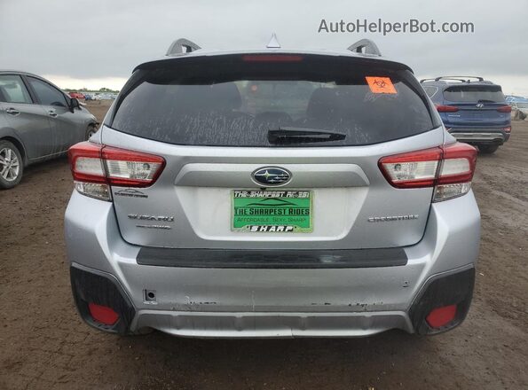 JF2GTADC2J8203587 2018 SUBARU CROSSTREK Silver Vista trasera