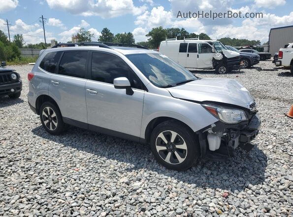 JF2SJAJC1JH577435 2018 SUBARU FORESTER 2.5 Silver Delantero derecho
