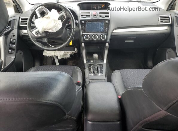 JF2SJGECXHH584620 2017 SUBARU FORESTER2. Red წინა პანელის ხედი