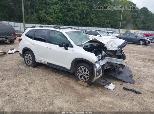 JF2SKADC4RH474952 2024 SUBARU FORESTER Белый Передняя правая четверть