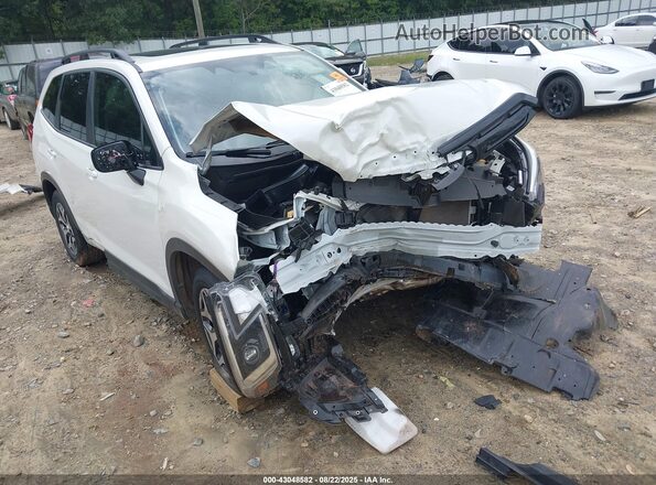 JF2SKADC4RH474952 2024 SUBARU FORESTER Белый Вид спереди