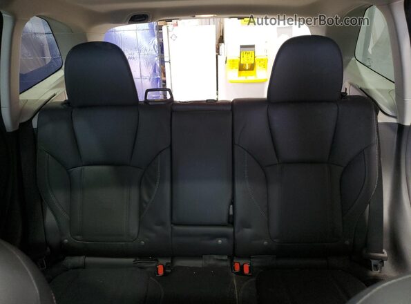 JF2SKAPC7PH490524 2023 SUBARU FORESTER Белый Вид задних сидений
