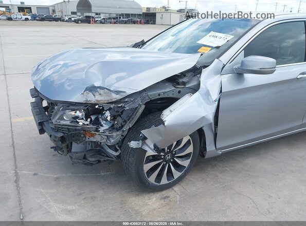 JHMCR6F37HC012906 2017 HONDA ACCORD HYBRID Серебряный Вид спереди