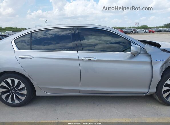JHMCR6F37HC012906 2017 HONDA ACCORD HYBRID Серебряный Вид задней части салона