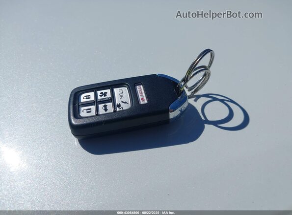 JHMZC5F31JC013125 2018 HONDA CLARITY PLUG-IN HYBRID White Widok deski rozdzielczej