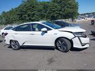 2018 Honda Clarity Plug-in Hybrid Touring White vin: JHMZC5F31JC013125 2018 Honda Clarity Plug-in Hybrid Touring White vin: JHMZC5F31JC013125