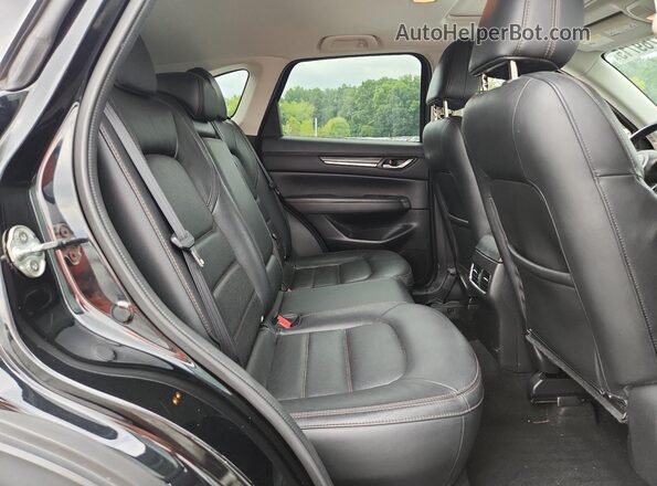 JM3KFBDM7J0303706 2018 MAZDA CX-5 Black უკანა სალონის ხედი