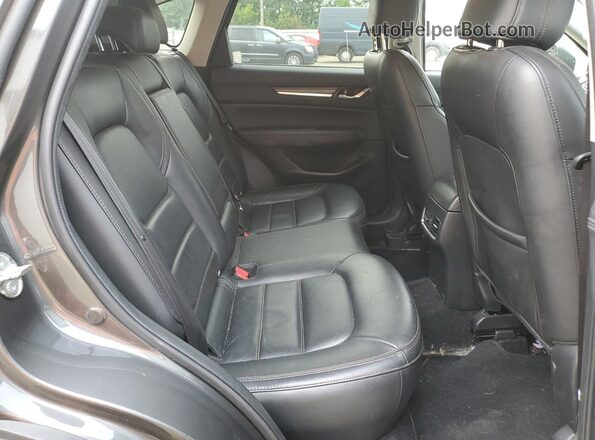 JM3KFBDM7J0433842 2018 MAZDA CX-5 Gray Rear interior view
