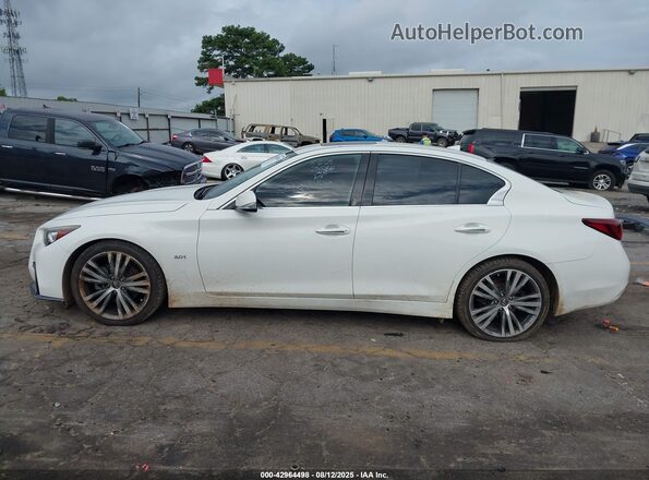 JN1EV7AP9JM358240 2018 INFINITI Q50 White უკანა სალონის ხედი