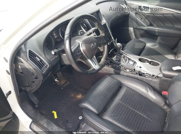 JN1EV7AP9JM358240 2018 INFINITI Q50 White 