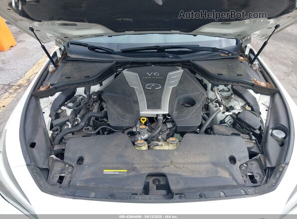 JN1EV7AP9JM358240 2018 INFINITI Q50 White უკანა ხედი