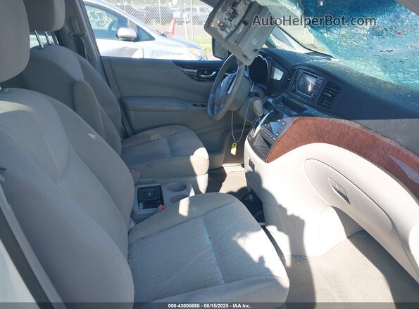 JN8AE2KP2H9167225 2017 NISSAN QUEST Белый Вид салона спереди