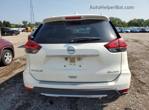 JN8AT2MV6JW341225 2018 NISSAN ROGUE White Вид ззаду