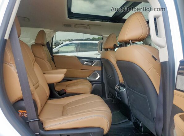 JN8AZ3DB3S9403383 2025 INFINITI QX80 White Rear interior view