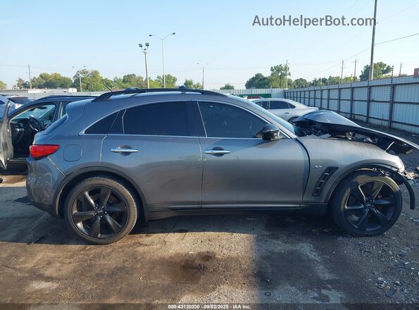 JN8CS1MU0HM140066 2017 INFINITI QX70 Gray Rear interior view