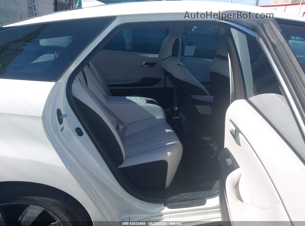 JTDBVRBD3JA004652 2018 TOYOTA MIRAI White Вид наклейки з VIN-кодом