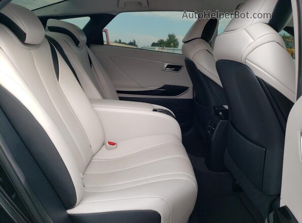 JTDBVRBD7HA003661 2017 TOYOTA MIRAI Black Widok tylnych siedzeń