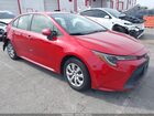 2020 Toyota Corolla Le Red vin: JTDEPRAE4LJ110287