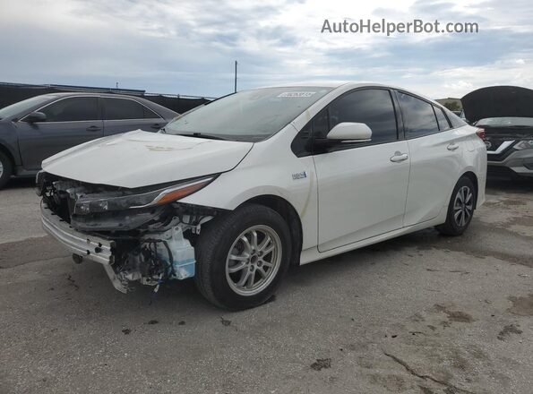 JTDKARFP3J3076830 2018 TOYOTA PRIUS White Передня ліва чверть