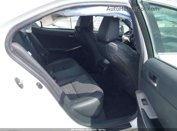 JTHBA1D20J5073234 2018 LEXUS IS 300 White Widok naklejki z numerem VIN