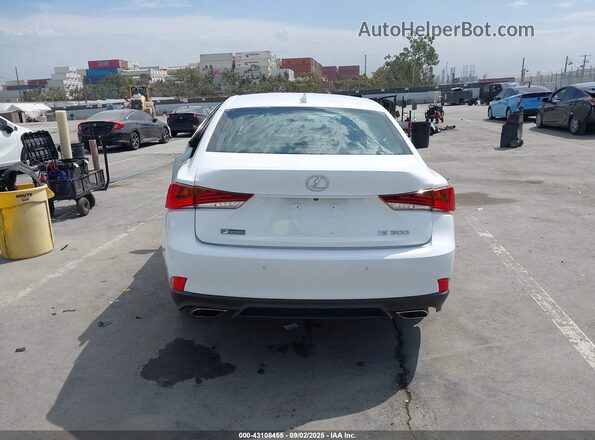 JTHBA1D20J5073234 2018 LEXUS IS 300 White 