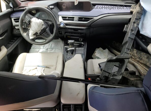 JTHP9JBHXM2041614 2021 LEXUS UX Silver Dashboard view
