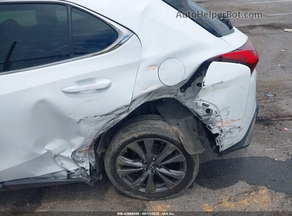 JTHY3JBH9K2009143 2019 LEXUS UX 200 White Դիմացի տեսք