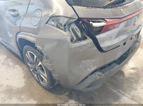 JTHY3JBHXK2007952 2019 LEXUS UX 200 Серый Вид спереди