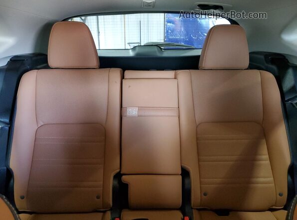 JTJDARBZ6M5022685 2021 LEXUS NX Белый Вид задних сидений