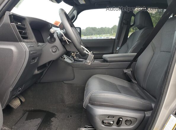 JTJTBCDX8R5004245 2024 LEXUS GX Gray Vista interior delantera