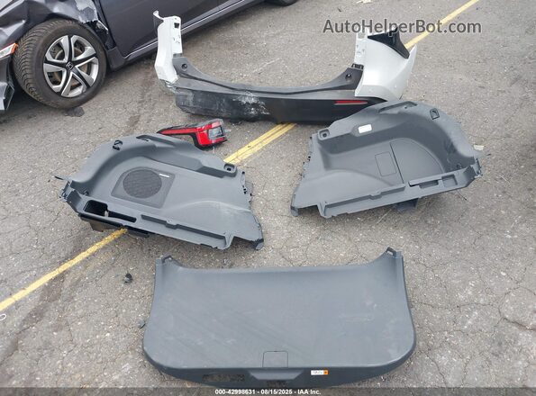 JTMABABA3RA082923 2024 SUBARU SOLTERRA Белый Вид щитка приборов