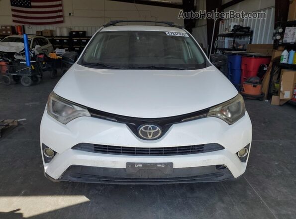 JTMBFREV6JJ180953 2018 TOYOTA LE White Vista frontal