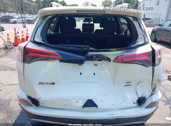 JTMJFREV7JJ257924 2018 TOYOTA RAV4 Белый Вид спереди