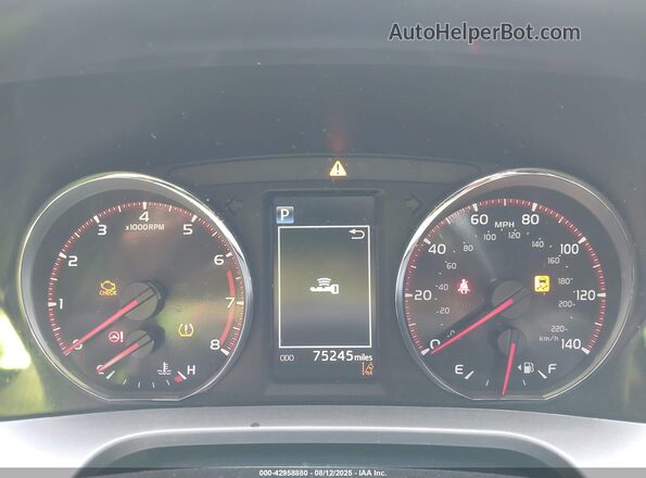 JTMJFREV7JJ257924 2018 TOYOTA RAV4 Белый Вид задних сидений