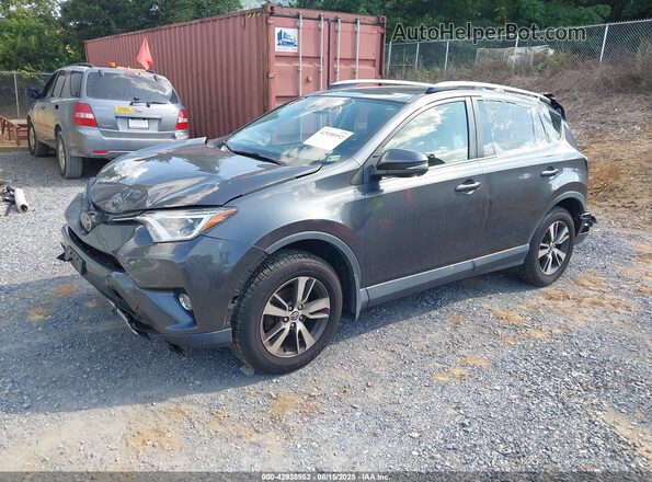 JTMRFREV7JJ725766 2018 TOYOTA LE Серый Передняя левая четверть