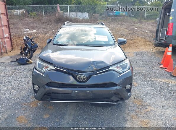 JTMRFREV7JJ725766 2018 TOYOTA LE Серый Вид задней части салона