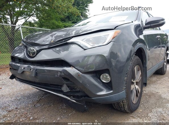 JTMRFREV7JJ725766 2018 TOYOTA LE Серый 