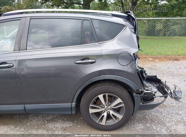 JTMRFREV7JJ725766 2018 TOYOTA LE Серый 