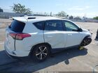 2018 Toyota Rav4 Xle Белый vin: JTMWFREV0JJ165494