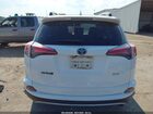 2018 Toyota Rav4 Xle White vin: JTMWFREV7JJ203612